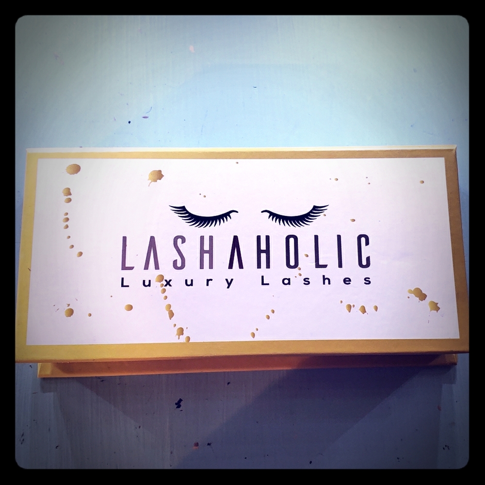Lashaholic false eyelashes